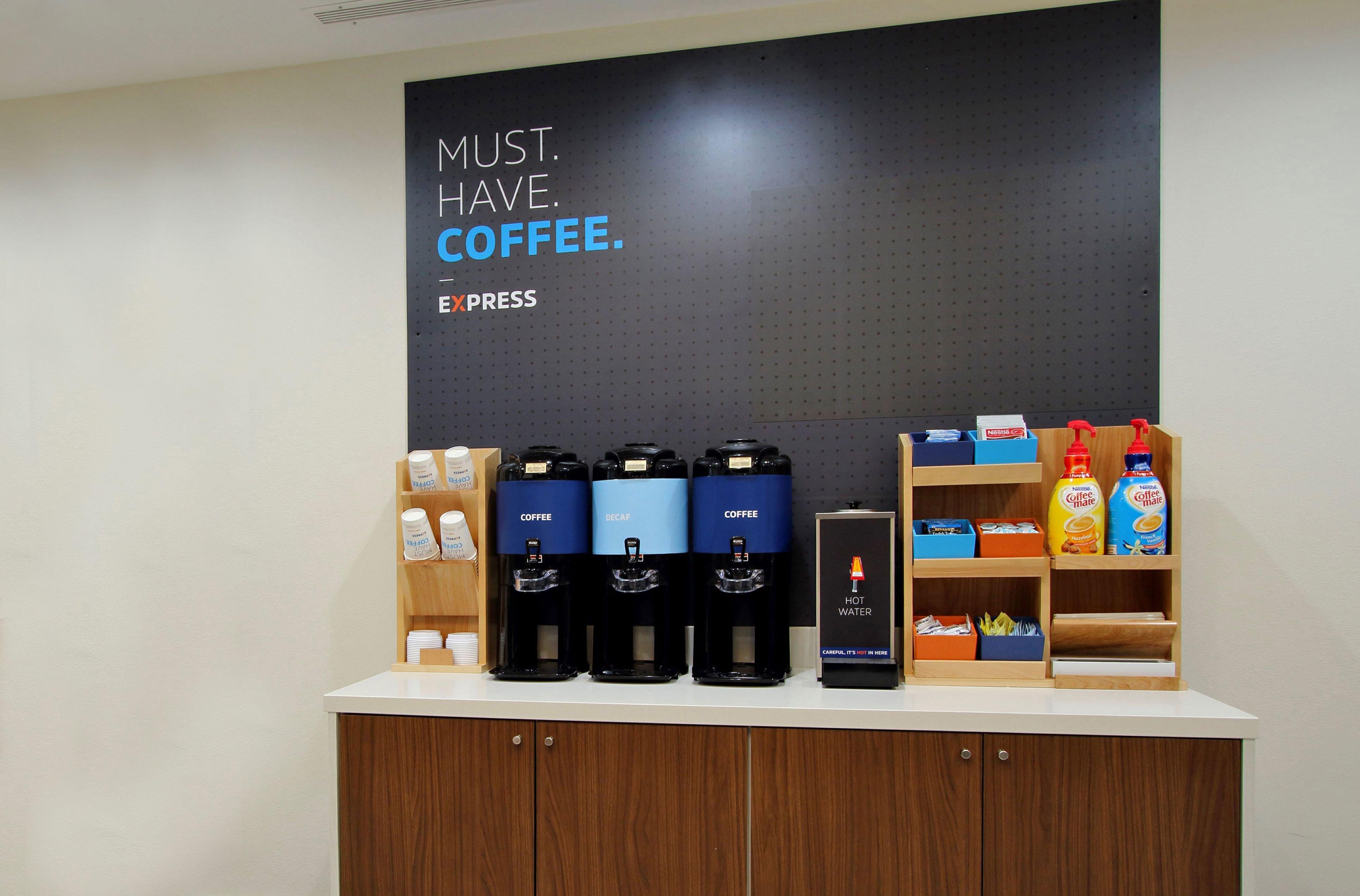 Holiday Inn Express Yorkton East By Ihg Экстерьер фото