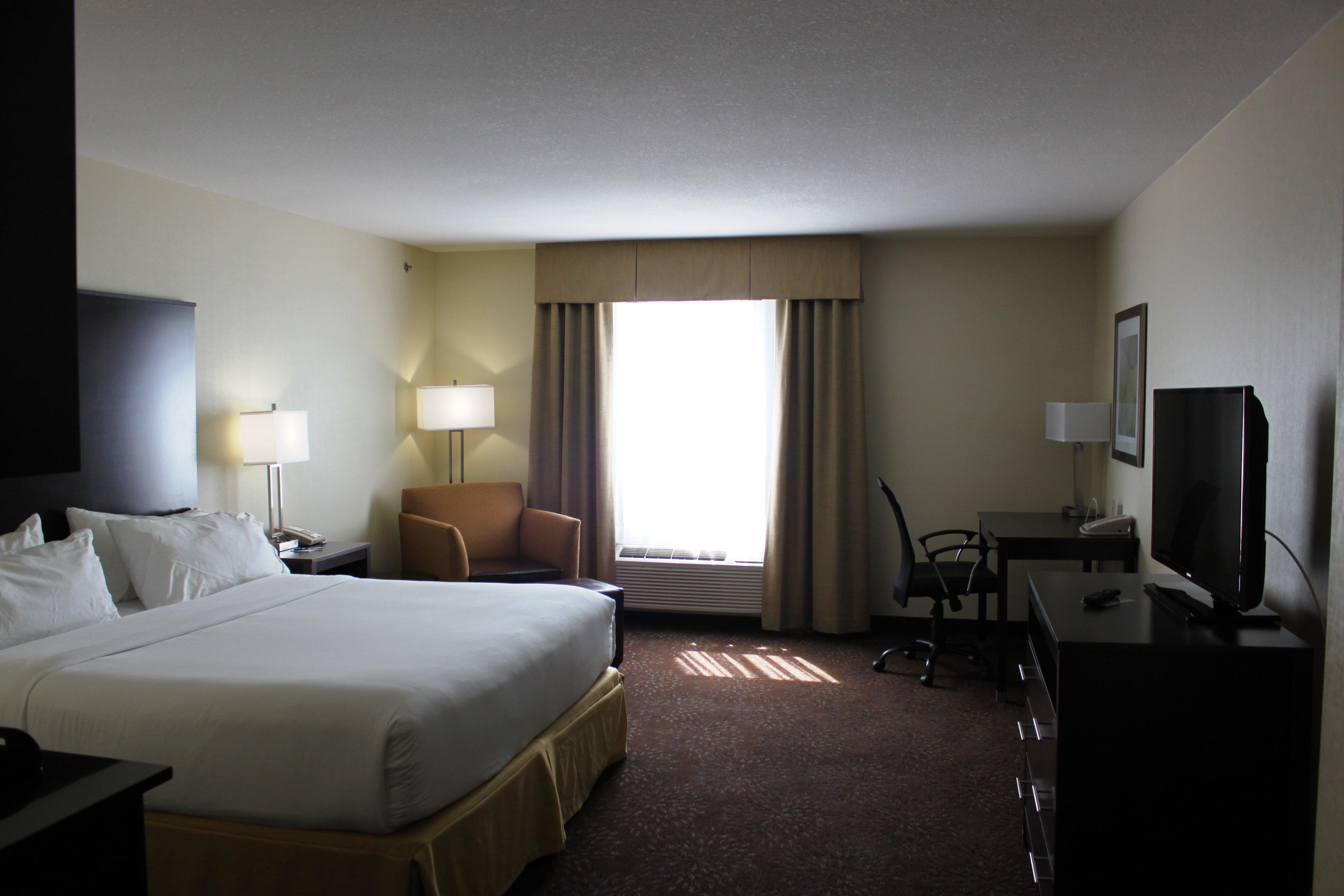 Holiday Inn Express Yorkton East By Ihg Экстерьер фото