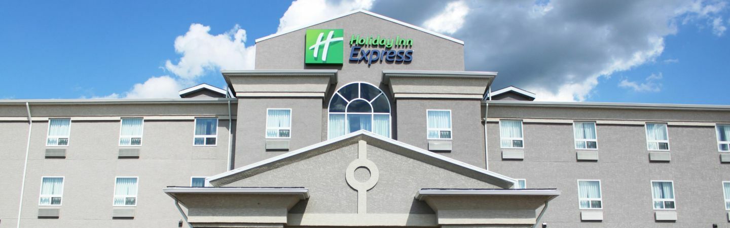 Holiday Inn Express Yorkton East By Ihg Экстерьер фото